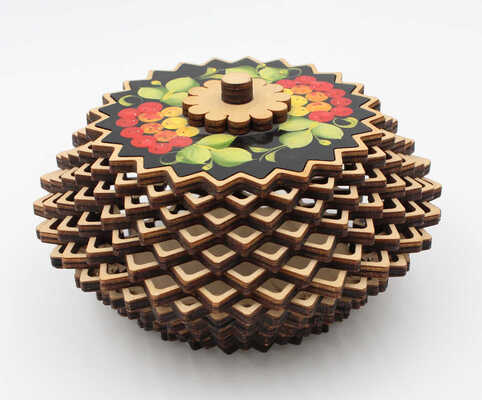 Шкатулка наборная с крышкой